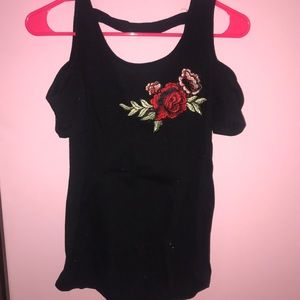 off the shoulder floral tank 💕🔮🎆💎🌹🌹